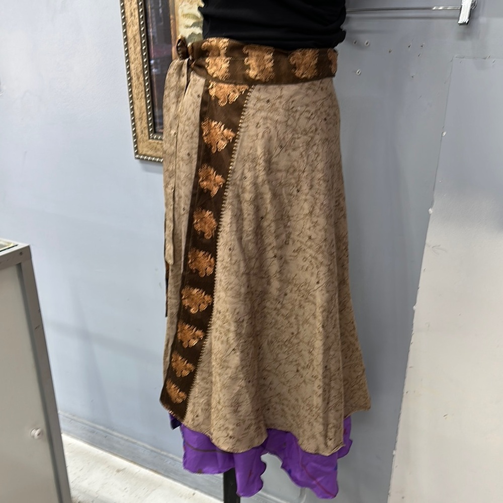 Elegant Cream and Purple solid magic  Women's Skirt